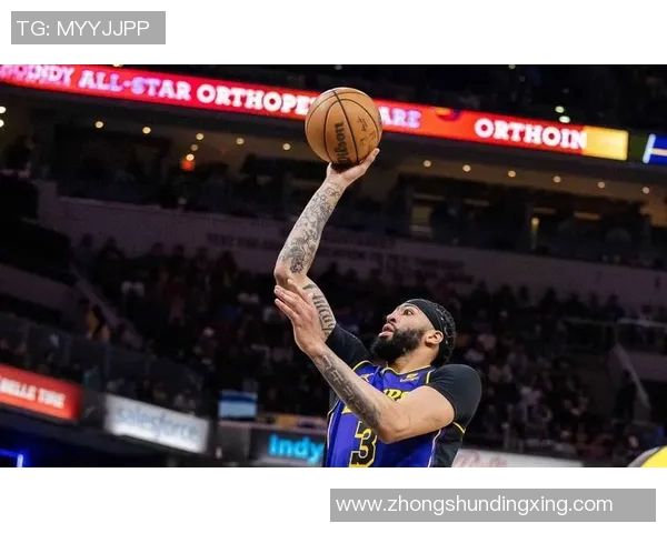 浓眉回应批评：我只专注于比赛